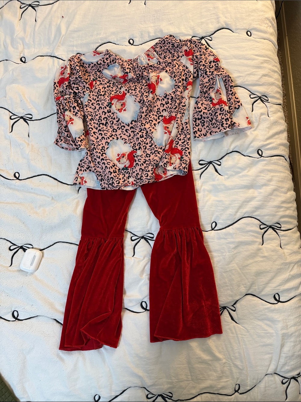 Girls' Red Velvet Bell-Bottom Matching Set with Pink Holiday Print Top